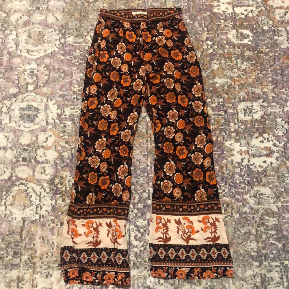 Floral Printed pants